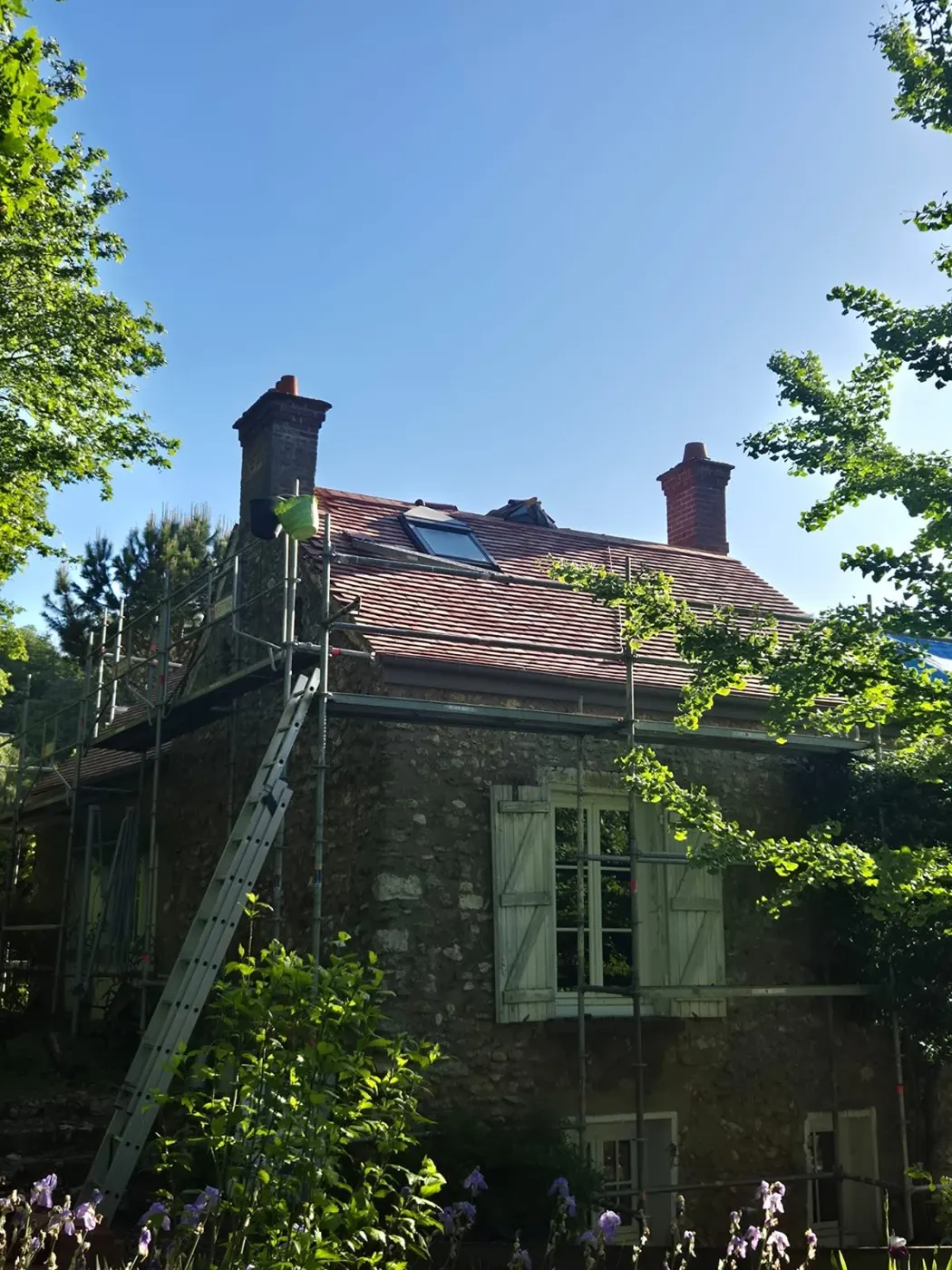 Toiture refaite par Les Couvreurs Versaillais